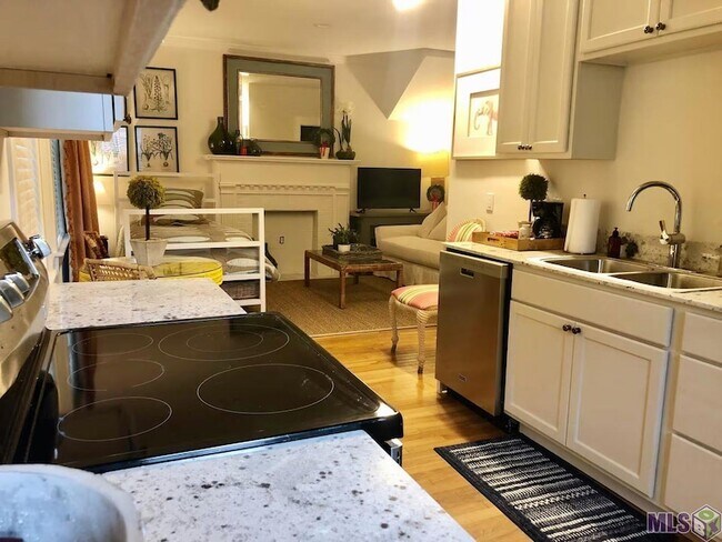 Foto del edificio - 1601 Letitia St