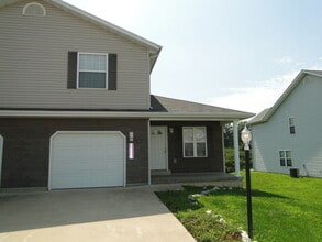 Building Photo - 22680 Hanley Ln