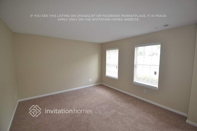 Building Photo - 6058 Pavestone Dr SW