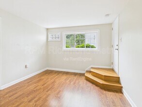 Building Photo - 4032 MacArthur Ave