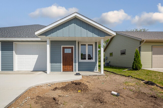 Photo - 2019 Essler Dr Townhome