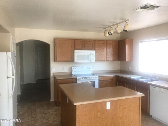 Foto del edificio - 11829 W Shaw Butte Dr