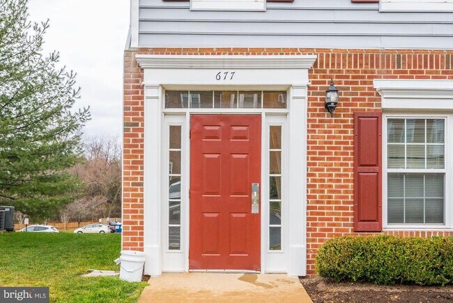 Foto del edificio - 677 Constellation Square SE