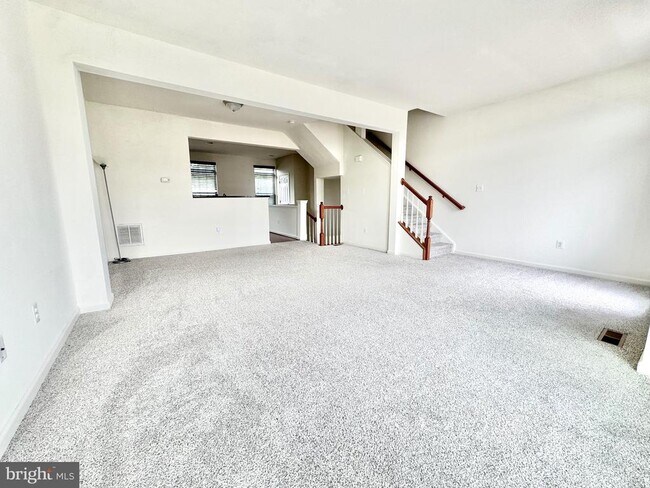 Foto del edificio - 412 S Greenberry Ln