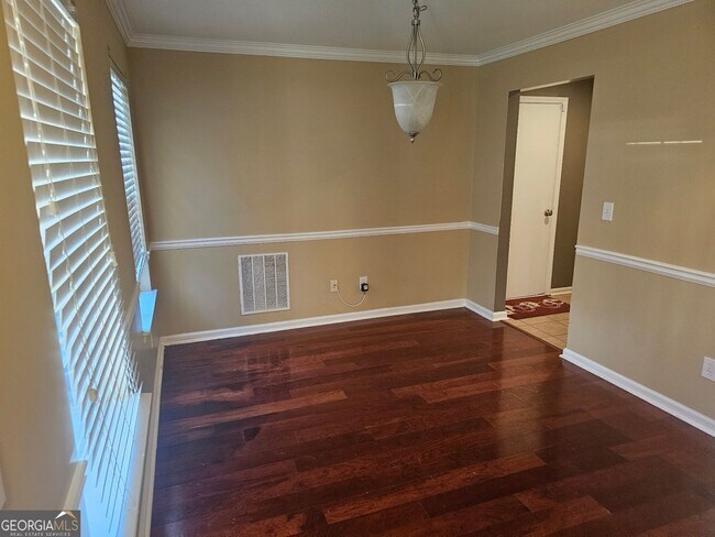 Building Photo - 9376 Carnes Crossing Cir