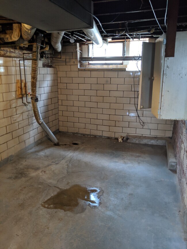 Foto del edificio - 924 Broad Ave NW