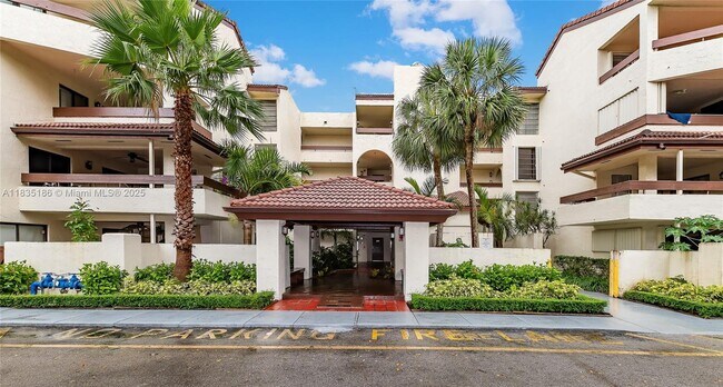 Building Photo - 9040 SW 125th Ave