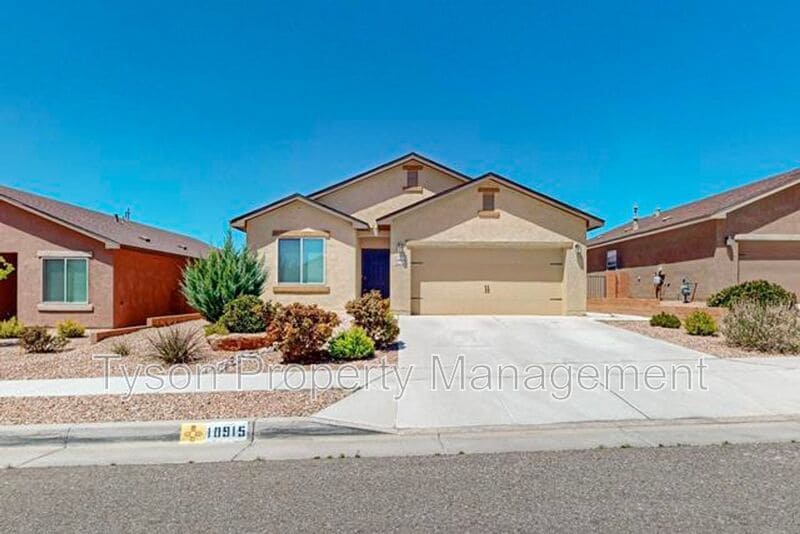 10915 Topacio St NW, Albuquerque, NM 87114 House Rental in
