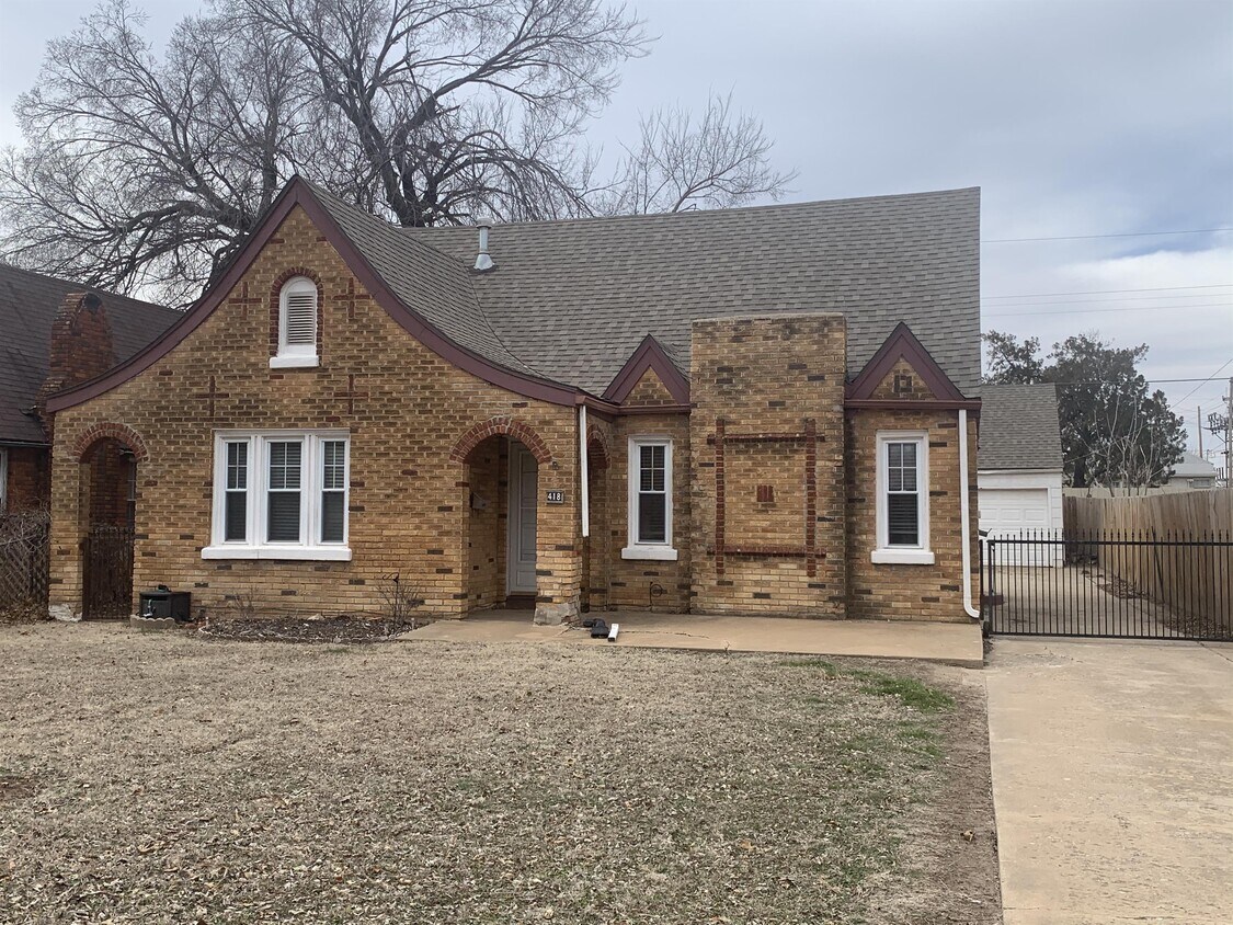 418 S Garfield St, Enid, OK 73703 House Rental in Enid, OK