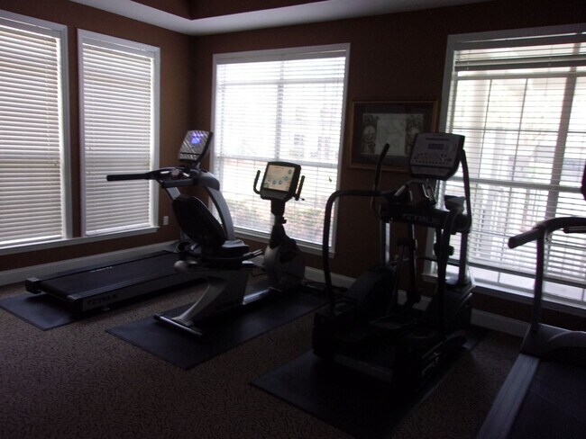 Foto del edificio - 2 BR / 2 BA @ The Legends