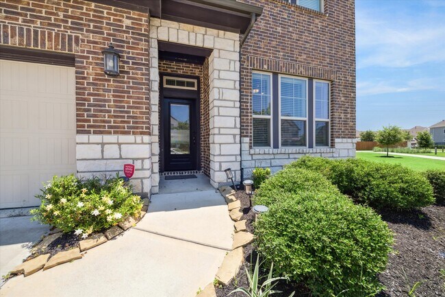 Foto del edificio - 11718 Lost Maples Springs Dr