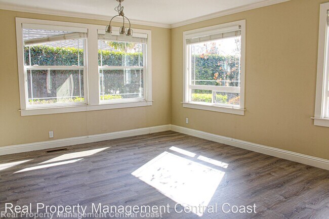 Building Photo - 5 br, 2 bath House - 365 Patricia Drive