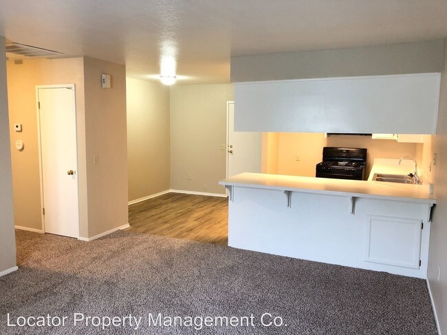 Foto del edificio - 8612 Lyn River Ct