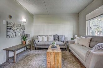 Building Photo - Bears Village