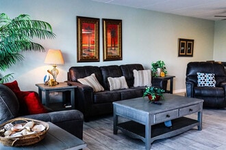 Building Photo - 2401 Gulf Blvd