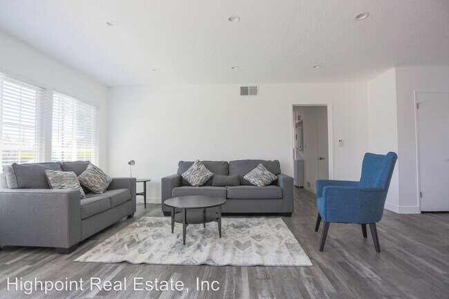 Building Photo - 4 br, 2 bath House - 6481 E El Roble st
