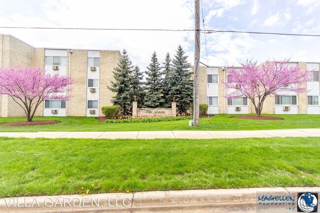Building Photo - 712 Villa Ave