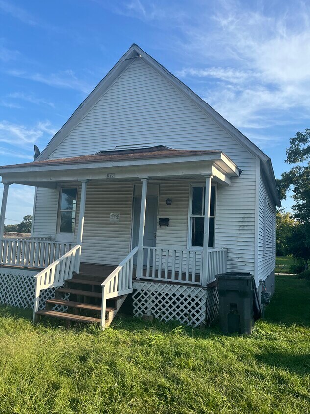 Foto principal - 917 W King St