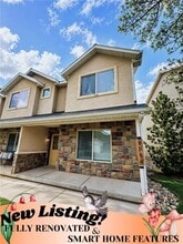 Building Photo - 1584 Sandalwood Dr