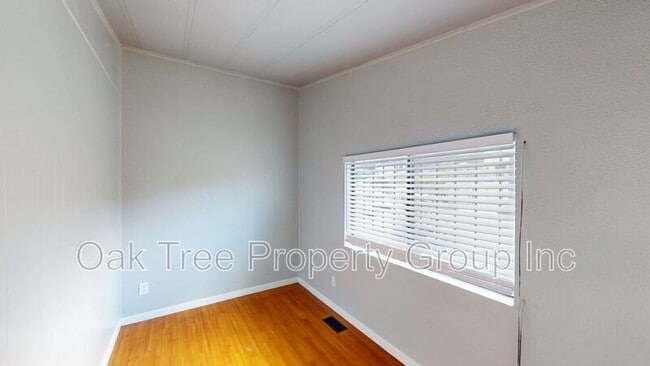 Foto del edificio - 2219 23rd Ave