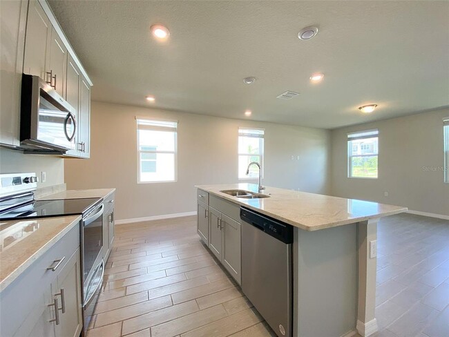 Building Photo - 755 Legacy Dr