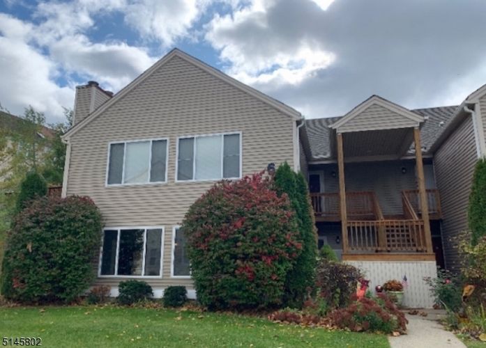 62 Falcon Ridge Way N, Hamburg, NJ 07419 Condo for Rent in Hamburg, NJ