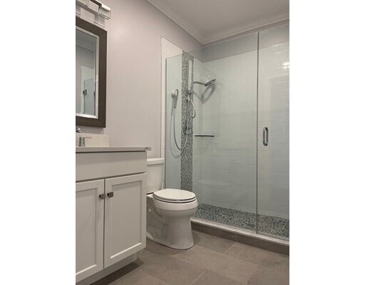 Foto del edificio - 87 Medford St