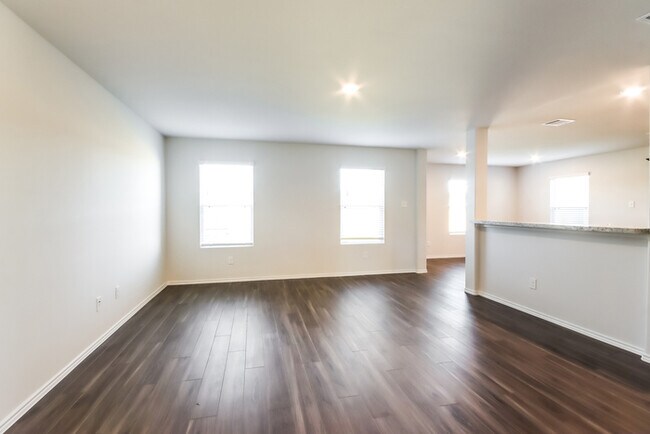 Building Photo - 13475 White Ibis St