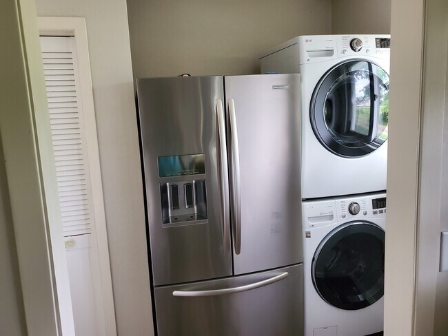 Foto del edificio - 839 610th St