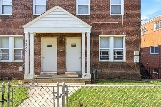 Photo - 4223 Eads St NE (Washington, DC) Townhome