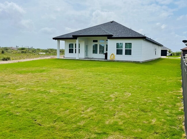 Foto del edificio - 113 Torrey Pines Dr