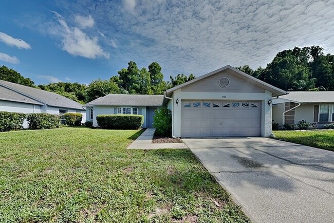 Building Photo - 7132 Waxwing Dr