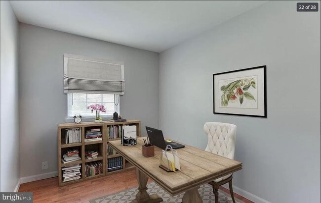 Foto del edificio - 14880 Emberdale Dr