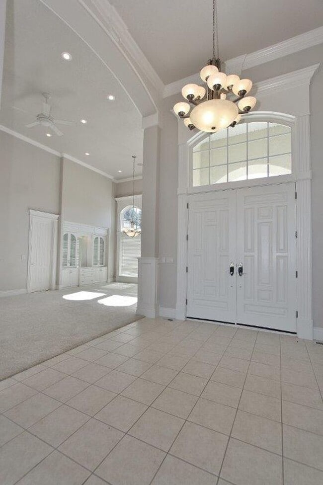 Building Photo - Immaculate & Captivating Home in Lexington Hills