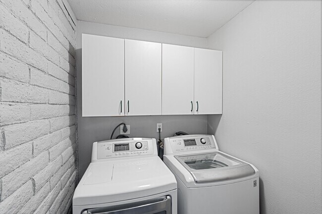 Foto del edificio - 1106 North 25th Pl