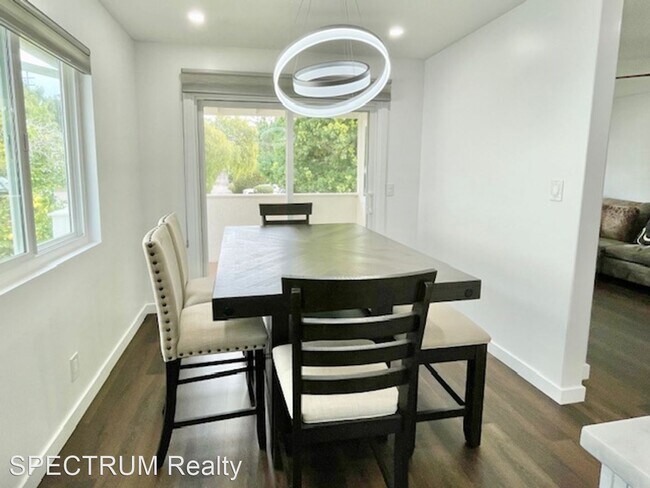 Building Photo - 2 br, 2 bath House - 955 Cieneguitas Unit D