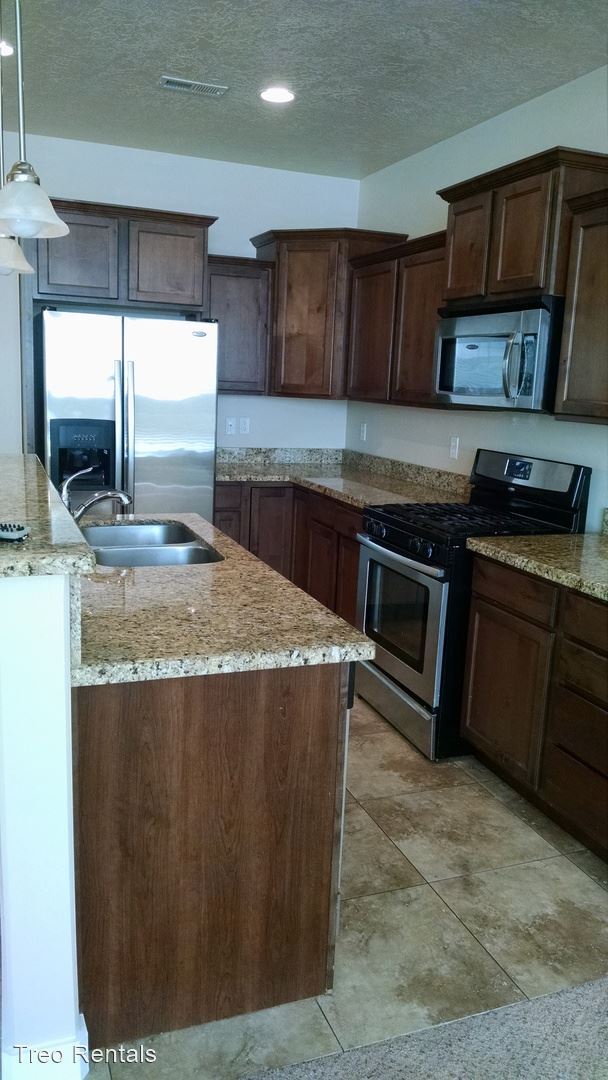Foto del edificio - 3 br, 2.5 bath House - 2799 S. Asbury Lane