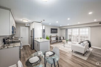 1BR, 1BA - 663SF - Dining Room - Renaissance Hills