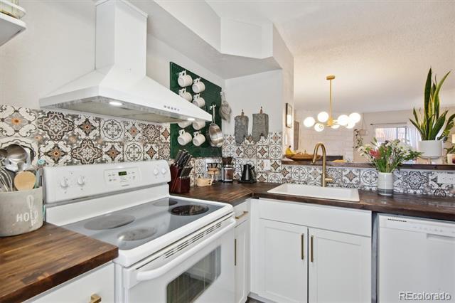 Foto del edificio - 2961 W 81st Ave