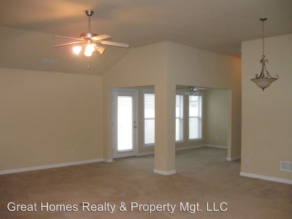 Foto del edificio - 4911 Magnolia Cottage Way