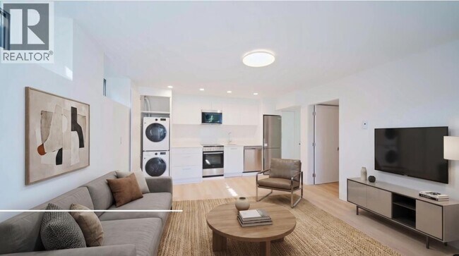 Photo du bâtiment - 2236 E 5th Ave