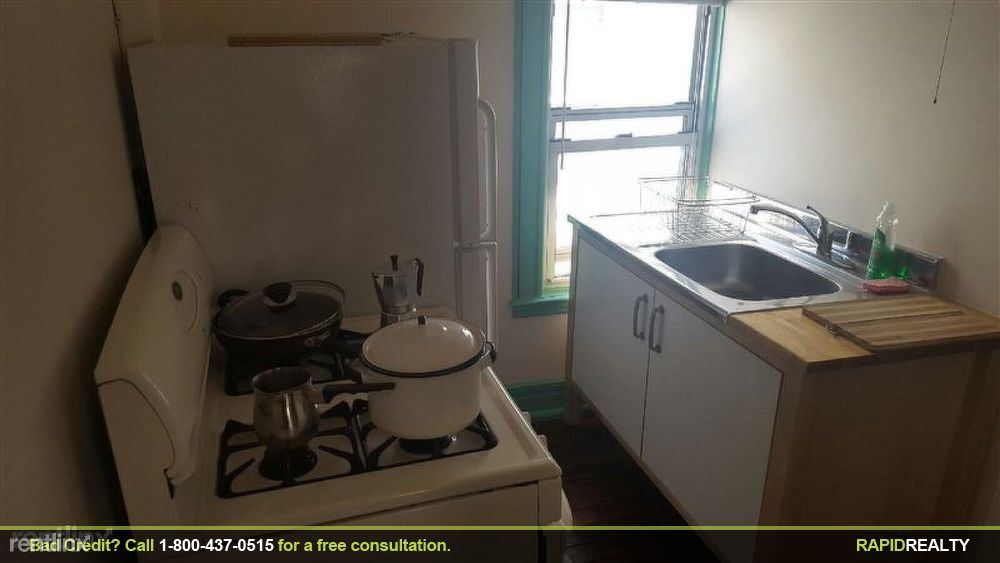 Foto del edificio - 451 E 4th St