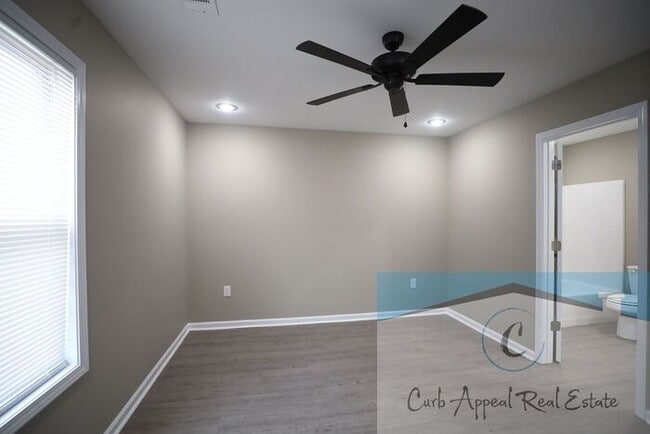 Building Photo - Luxury 2 bed 2 bath apartment - brand new construction!! Washer, dryer, internet, cable and utili...