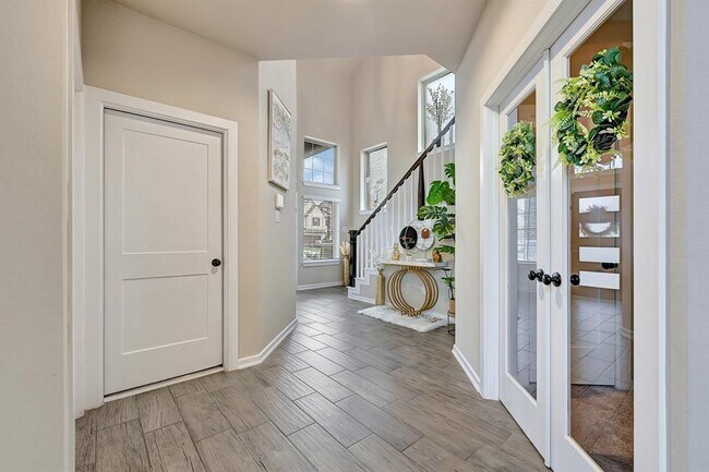 Foto del edificio - 7006 Winterberry Gln Ln