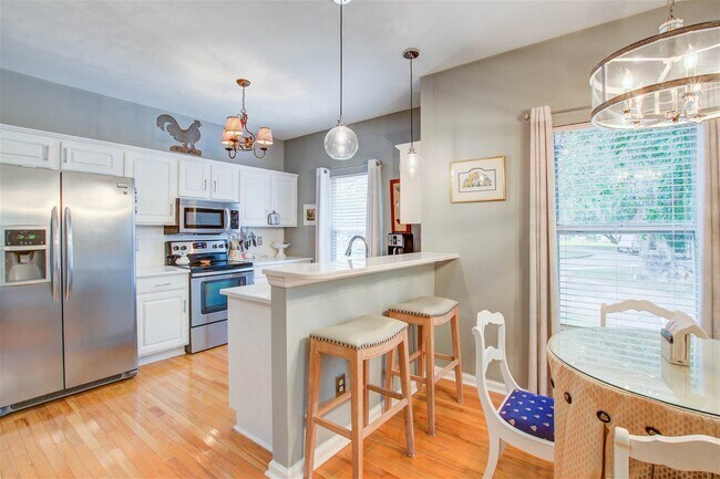 Building Photo - 2347 Tall Sail Drive Apt #201A, Charleston...