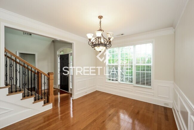 Building Photo - Spacious 4 bedroom home in Newnan!