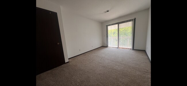 Foto del edificio - 3475 N Willow Ct