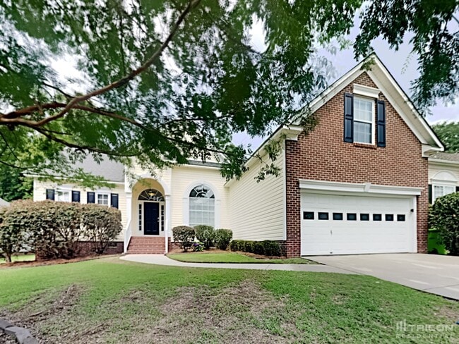 Building Photo - 812 Whitewater Dr