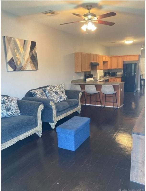 Building Photo - 2727 3rd St