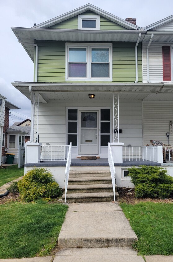 Primary Photo - 104 Perkasie Ave